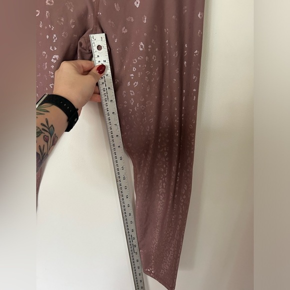 Good American Leggings Size 4 Dusk Rose Gold Leopard Print Core - Picture 4 of 10